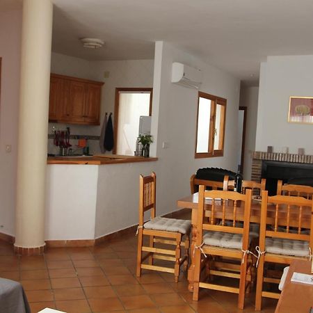 Casa Rural Manuel Y Dolores 莱图尔 外观 照片