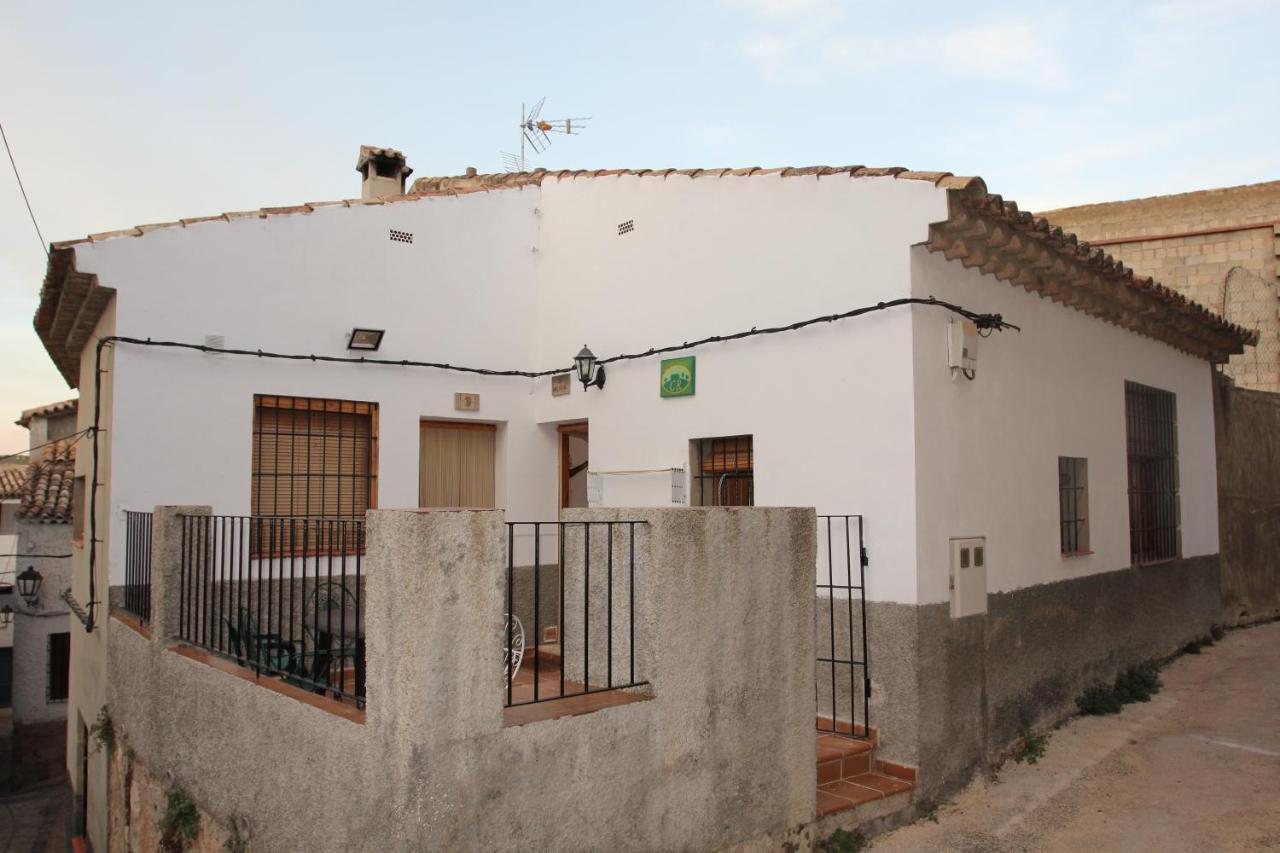 Casa Rural Manuel Y Dolores 莱图尔 外观 照片